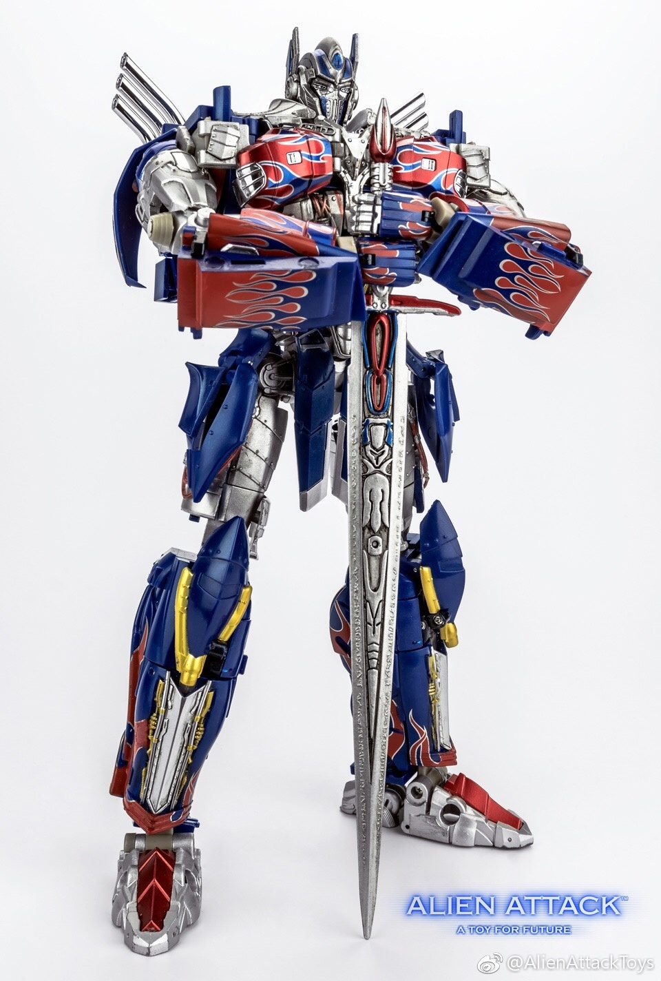 Alien Attack Toys El Cid Unofficial Movie Style Optimus